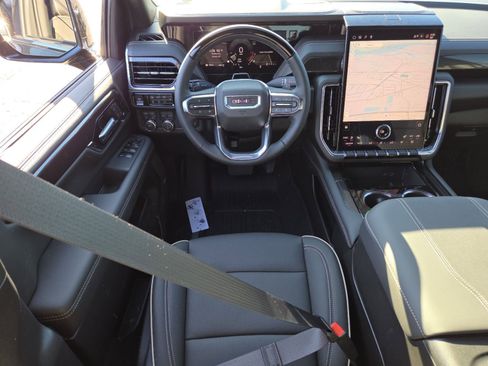 New 2026 GMC Yukon Elevation image 28