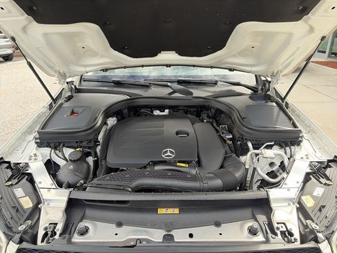 Used 2020 Mercedes-Benz GLC 300 image 40
