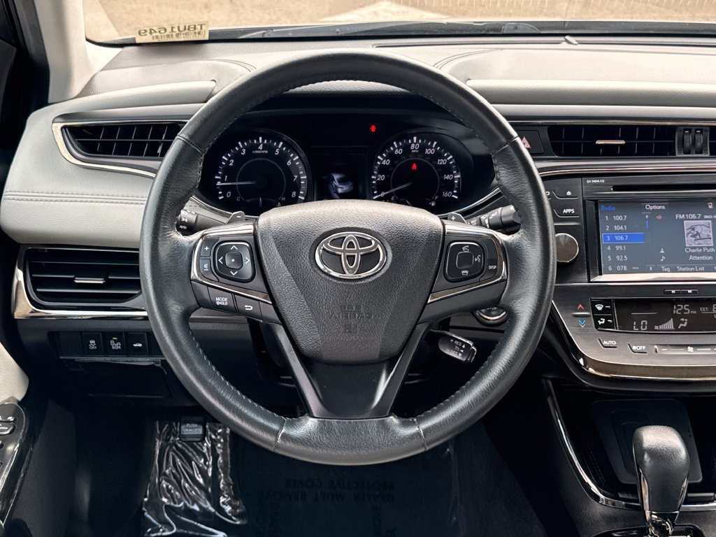 Used 2016 Toyota Avalon XLE Premium FWD image 12
