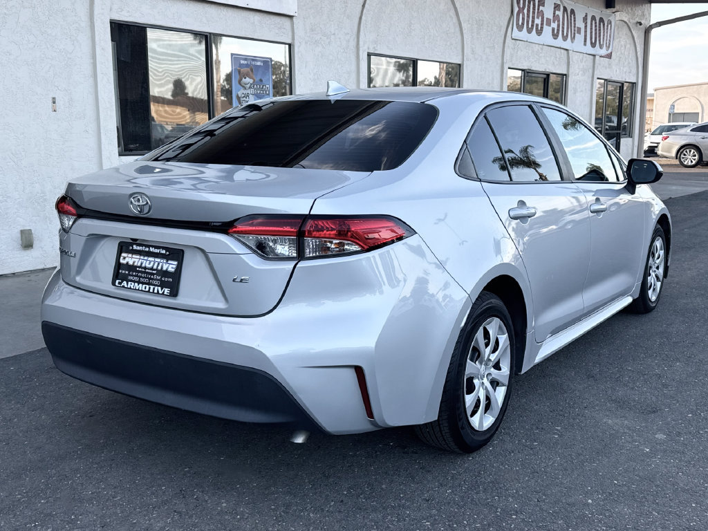 Used 2024 Toyota Corolla LE FWD image 4