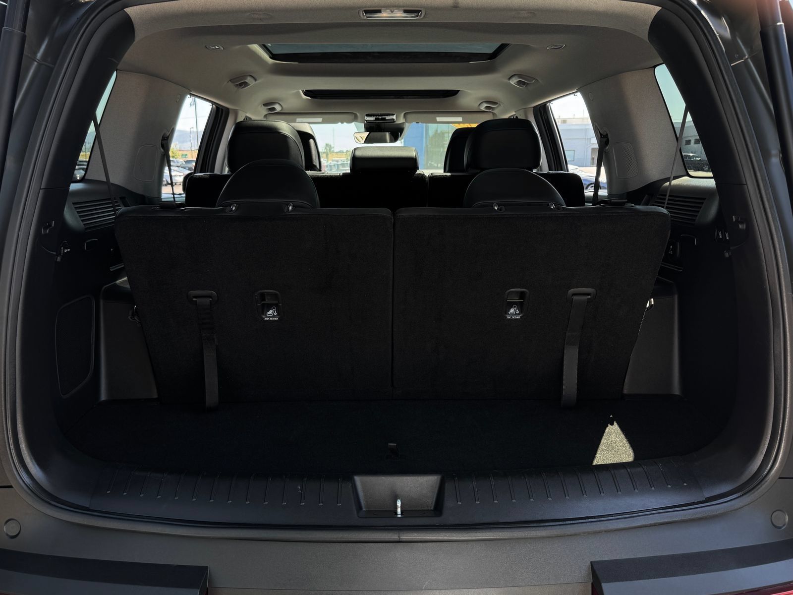Used 2024 Hyundai Santa Fe Limited AWD/4WD image 27