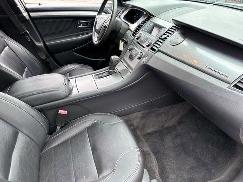Used 2015 Ford Taurus SEL AWD/4WD image 6
