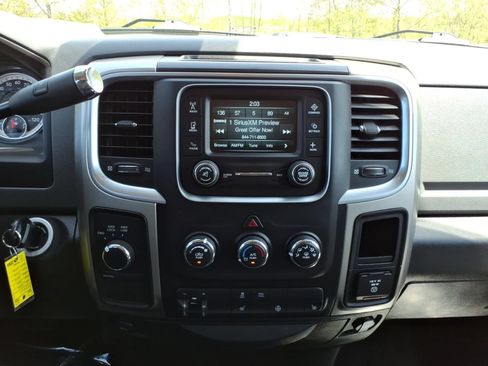 Used 2018 RAM 3500 Big Horn AWD/4WD image 21