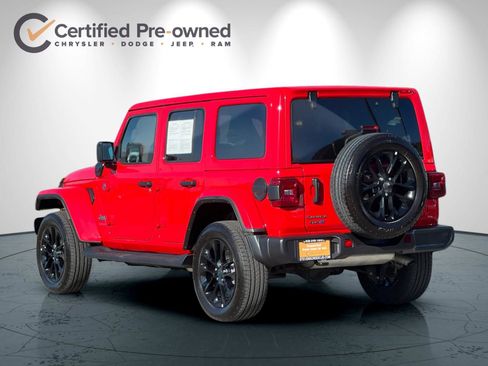 Certified 2025 Jeep Wrangler Unlimited Sahara image 6