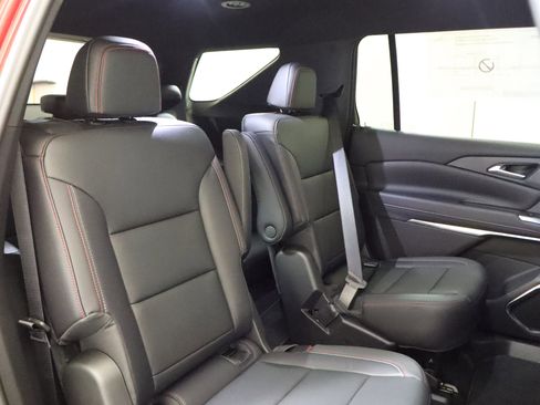 New 2026 Chevrolet Traverse Z71 w/ Enhanced Driving Package AWD/4WD image 22