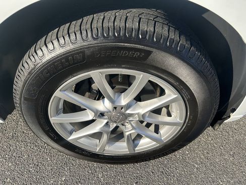 Used 2012 Audi Q5 2.0T Premium AWD/4WD image 12