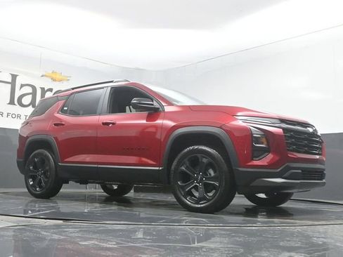 New 2026 Chevrolet Equinox LT w/ Convenience Package II image 2