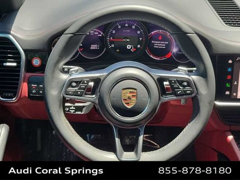 Used 2023 Porsche Cayenne AWD/4WD image 23