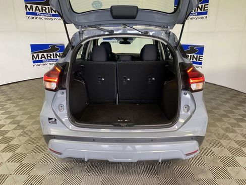 Used 2023 Nissan Kicks SV FWD image 29