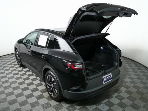 Certified 2022 Volkswagen ID.4 Pro image 26