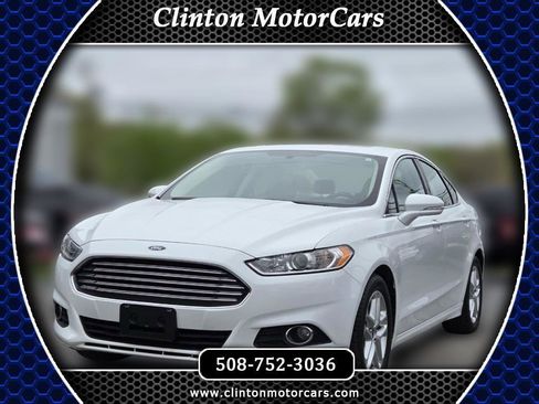 Used 2013 Ford Fusion SE FWD image 1
