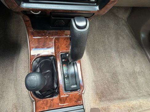 Used 2000 Toyota 4Runner Limited AWD/4WD image 39