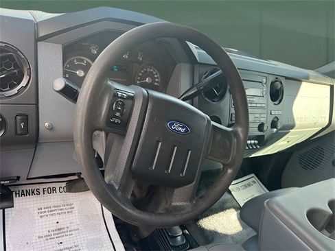 Used 2016 Ford F550 4x4 Regular Cab Super Duty image 14