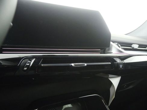 New 2026 BMW X2 xDrive28i w/ M Sport Package image 23