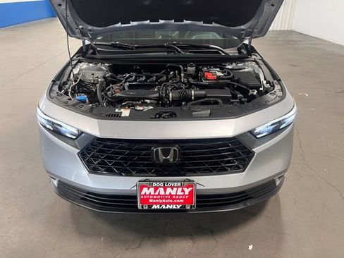 Used 2023 Honda Accord EX image 9
