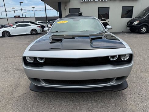 Used 2022 Dodge Challenger SXT w/ Blacktop Package RWD image 3