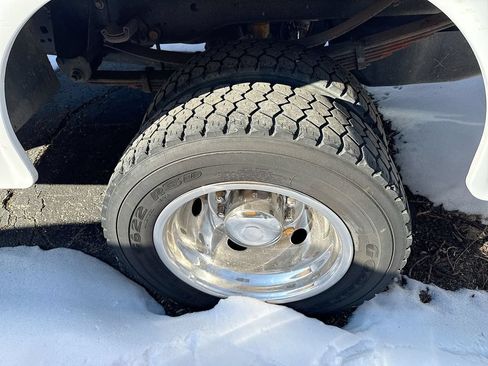 Used 2024 Ford F450 XL w/ XL Chrome Package RWD image 6