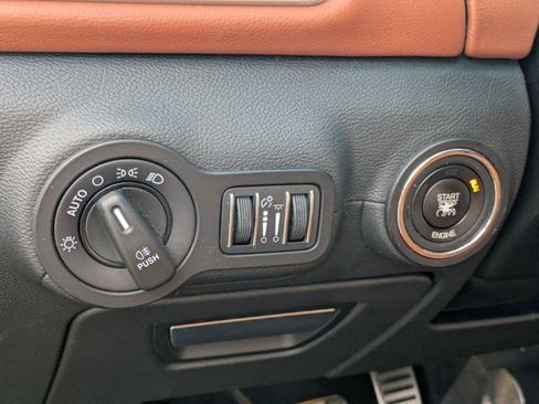 Used 2016 Maserati Ghibli S image 14