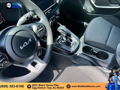 Used 2023 Kia Soul LX w/ LX Technology Package FWD image 15