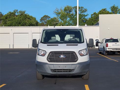 Used 2017 Ford Transit 250 130 Low Roof RWD image 11