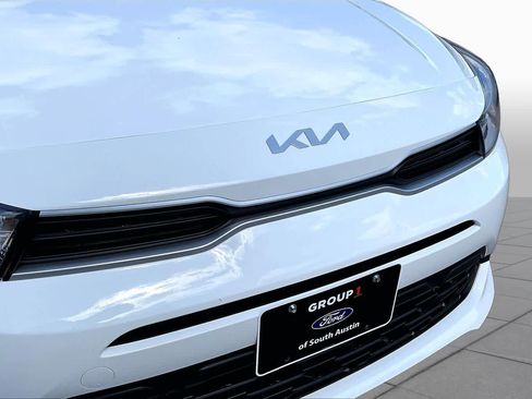 Used 2023 Kia Rio LX FWD image 30