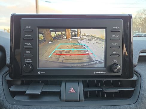 Used 2020 Toyota RAV4 LE image 26