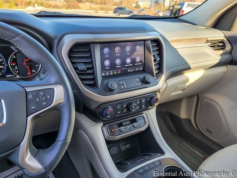 Used 2021 GMC Acadia Denali w/ Denali Ultimate Package image 26