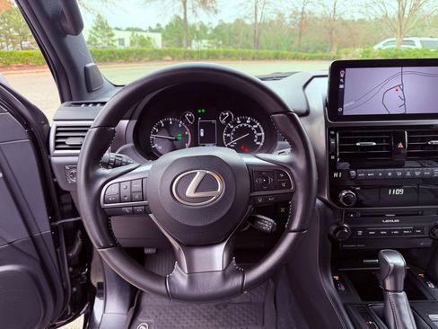 Certified 2023 Lexus GX 460 image 19
