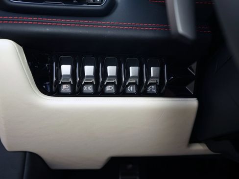 Used 2020 Lamborghini Huracan EVO AWD/4WD image 25