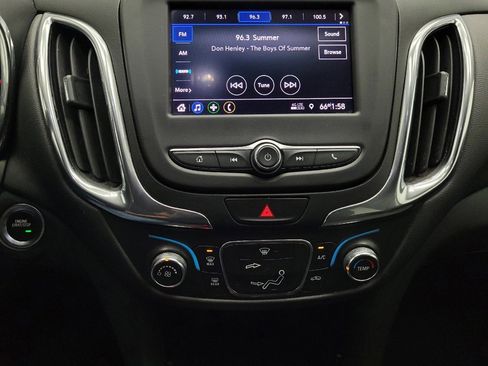 Used 2021 Chevrolet Equinox LT FWD image 25