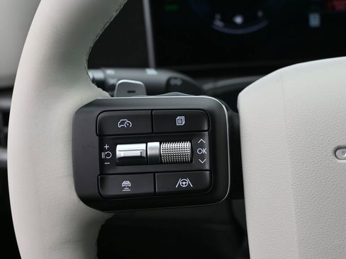 New 2026 Hyundai Santa Fe SE image 13