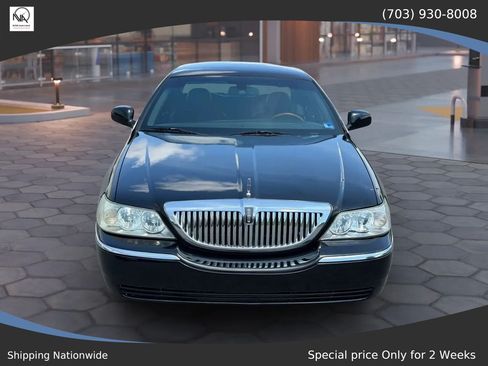 Used 2008 Lincoln Town Car Signature Limited RWD image 5