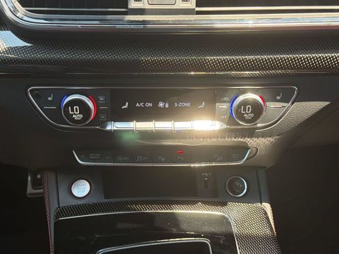 Certified 2023 Audi SQ5 Prestige w/ Prestige Package AWD/4WD image 16