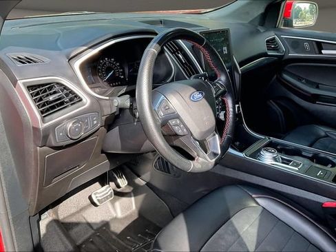 Used 2021 Ford Edge ST-Line FWD image 11