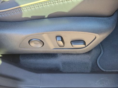 Used 2025 Chevrolet Traverse High Country w/ LPO, Floor Liner Package image 9