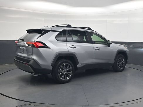 Used 2025 Toyota RAV4 Limited w/ Advanced Technology Package AWD/4WD image 4