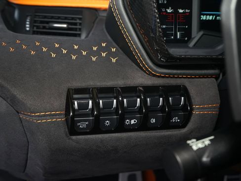 Used 2022 Lamborghini Aventador LP 780-4 Ultimae image 35