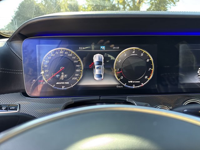 Used 2018 Mercedes-Benz E 63 AMG S image 29