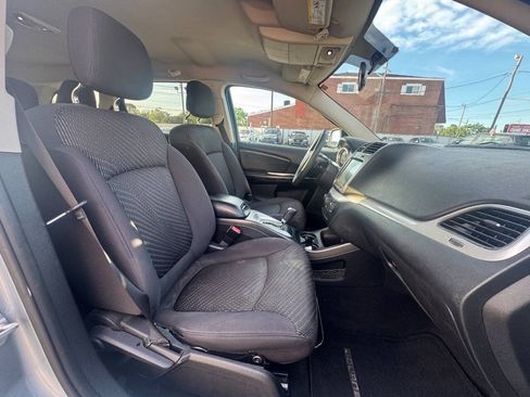 Used 2013 Dodge Journey SXT FWD image 13