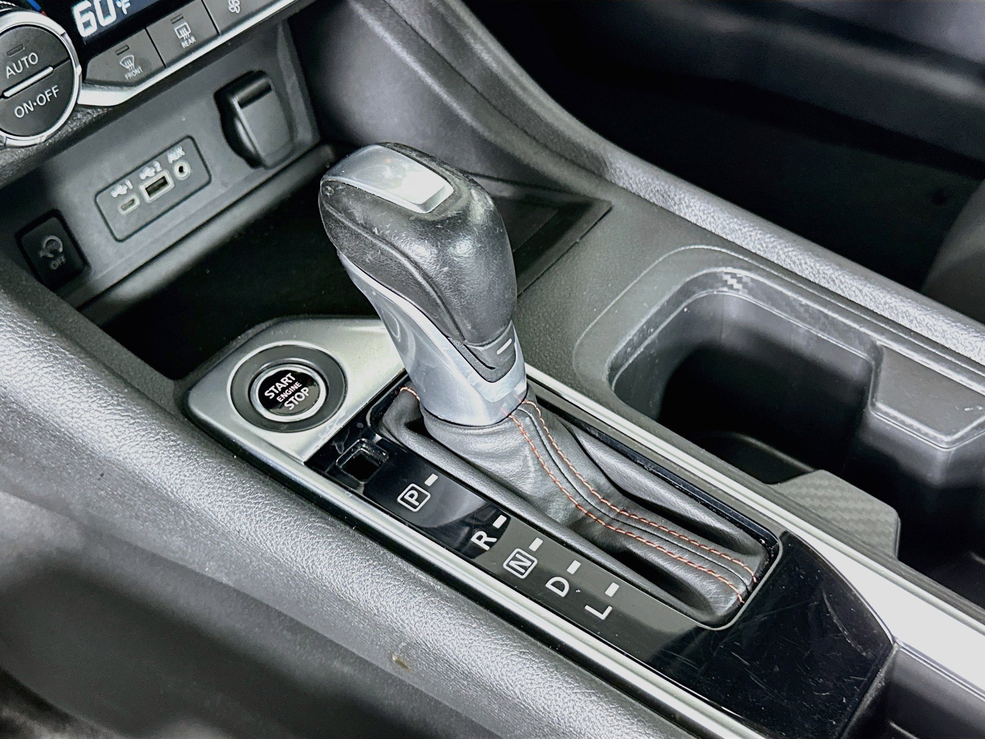 Used 2025 Nissan Sentra SR w/ Midnight Edition FWD image 24