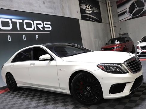 Used 2015 Mercedes-Benz S 63 AMG 4MATIC Sedan image 11