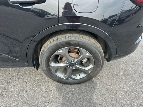 Used 2024 Ford Escape ST-Line w/ Tech Pack #1 AWD/4WD image 10