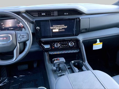 New 2026 GMC Sierra 1500 AT4X AWD/4WD image 7