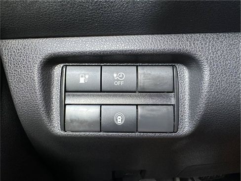 Used 2025 Nissan Leaf S FWD image 22