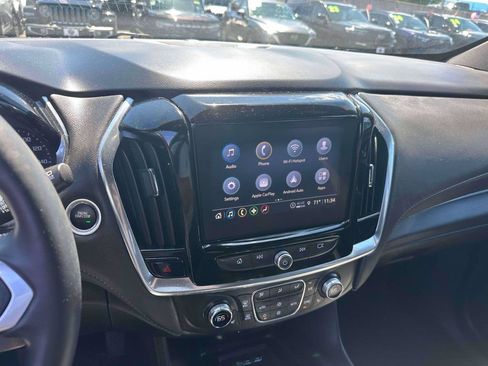 Used 2023 Chevrolet Traverse LT AWD/4WD image 30