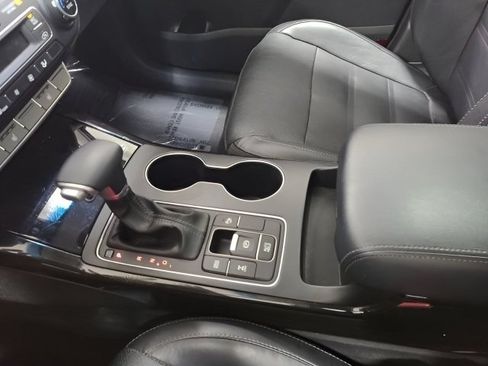 Used 2020 Kia Sorento EX AWD/4WD image 31