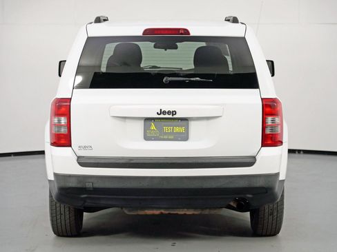 Used 2015 Jeep Patriot Sport w/ Power Value Group FWD image 39