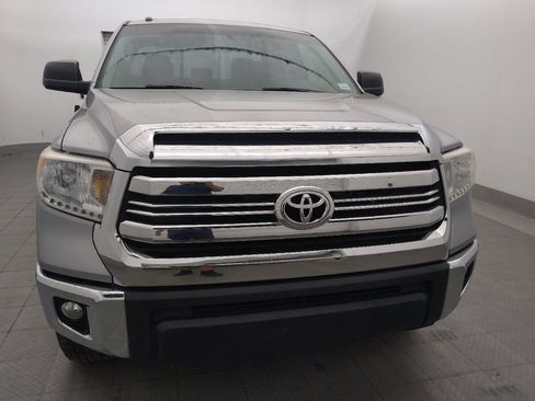 Used 2017 Toyota Tundra SR5 w/ SR5 Upgrade Package RWD image 14