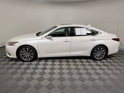 Used 2020 Lexus ES 350 w/ Premium Package FWD image 3
