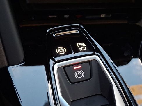 Used 2025 Audi Q5 Prestige AWD/4WD image 26